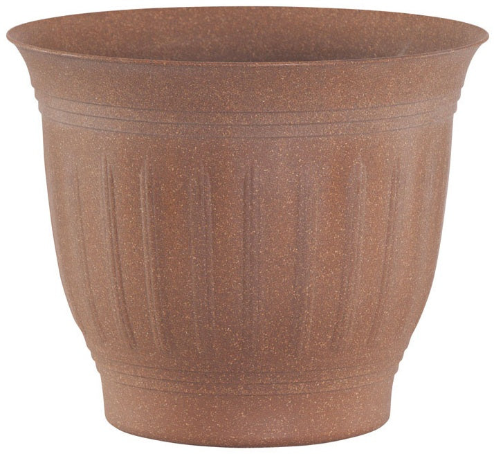 buy planters & pots at cheap rate in bulk. wholesale & retail garden edging & fencing store.