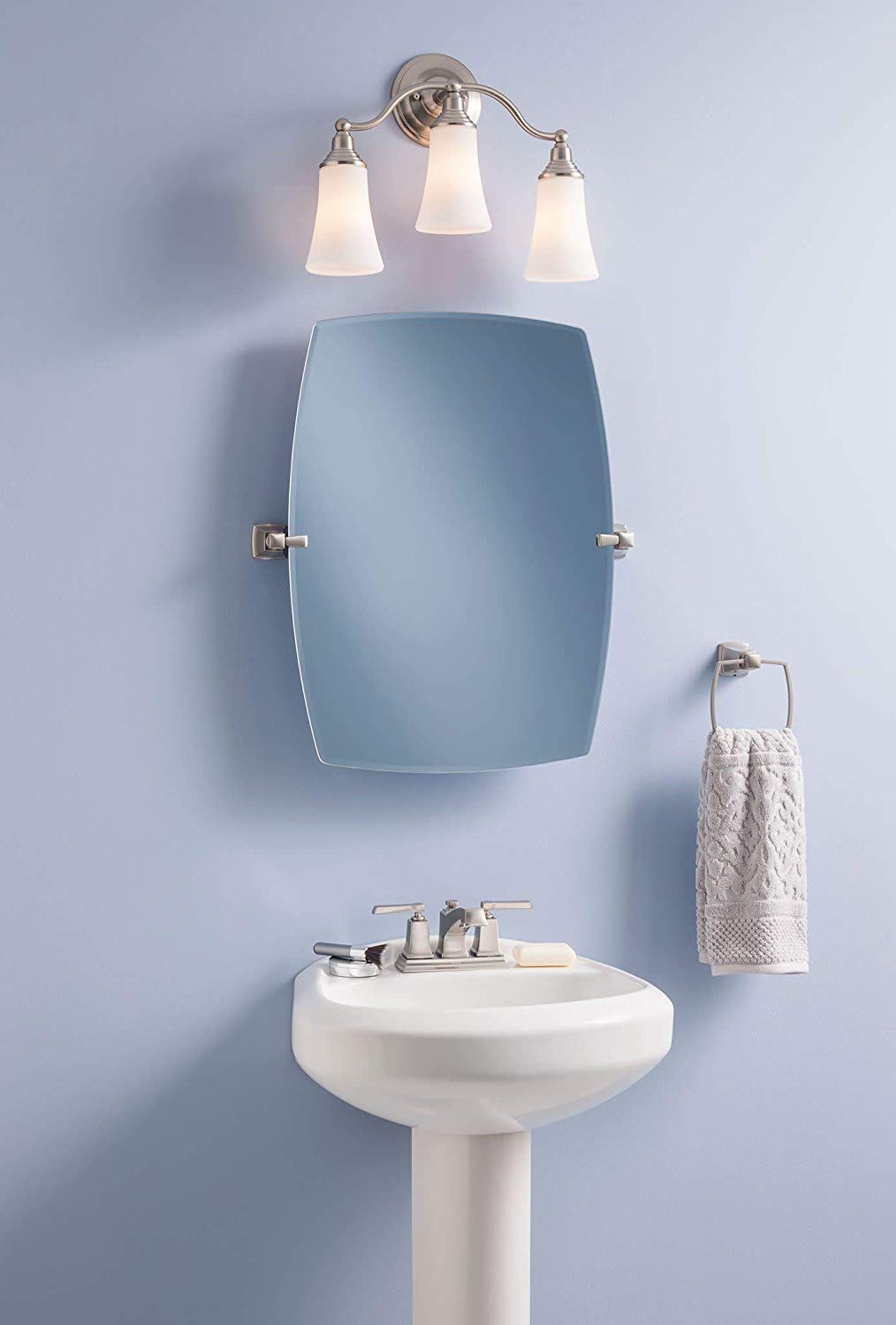 Moen YB8263BN Rothbury Triple Bathroom Vanity Light, Brushed Nickel