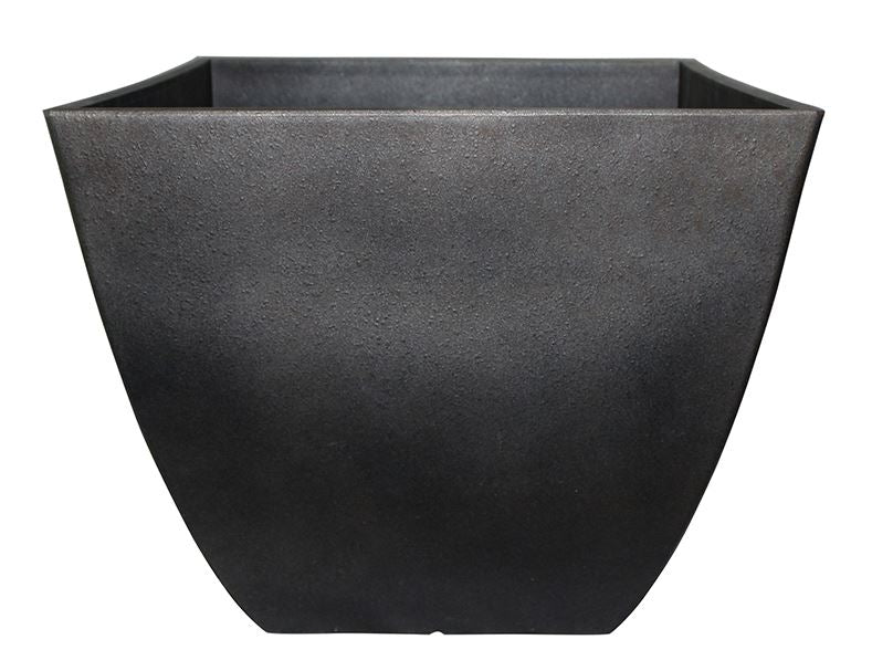 buy planters & pots at cheap rate in bulk. wholesale & retail landscape supplies & farm fencing store.